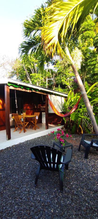 Bungalow Tout Confort Avec Piscine Partagee A 5 Mn De La Mer Saint-Francois  Luaran gambar